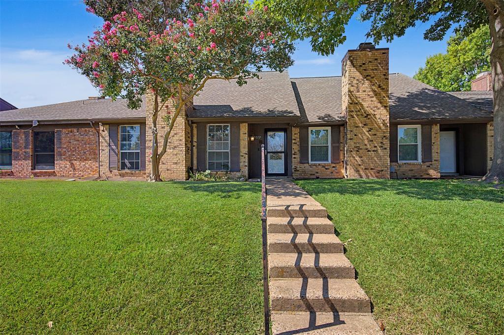 5013 Buttonwood Lane