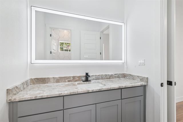 2936 Henry Road Property Photo 24