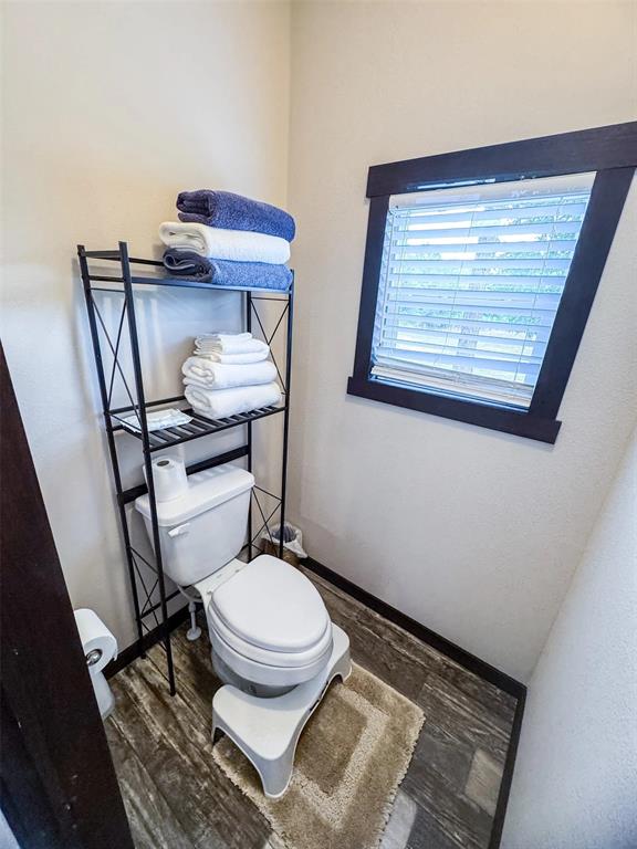 2924 Us-59 Property Photo 19