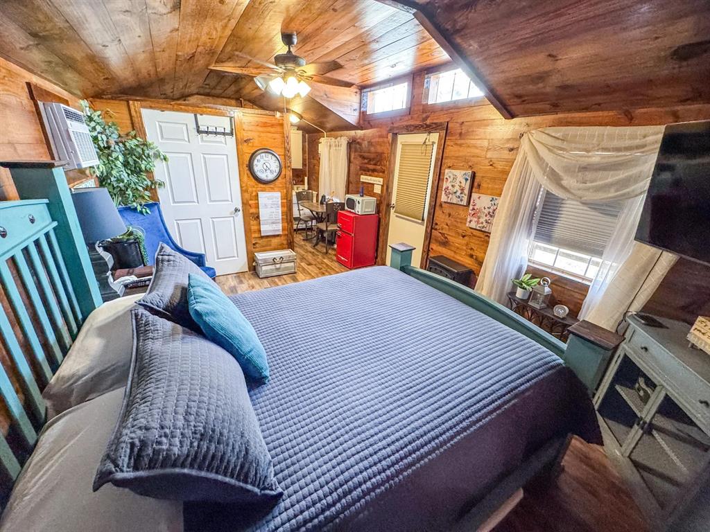2924 Us-59 Property Photo 30