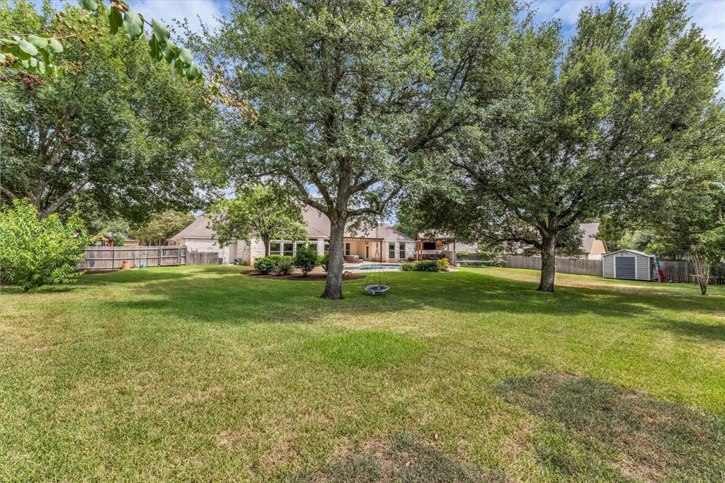 325 Elm Grove Circle Property Photo 39