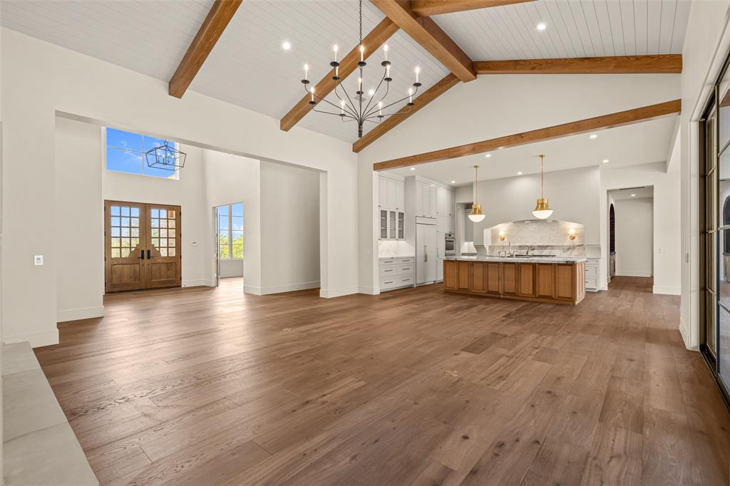 8041 Encanto Way Property Photo 12