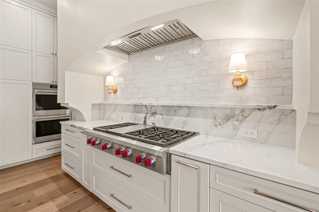 8041 Encanto Way Property Photo 16