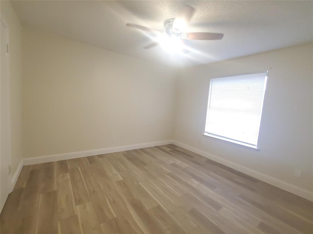 6605 Park Place Drive D Property Photo 4
