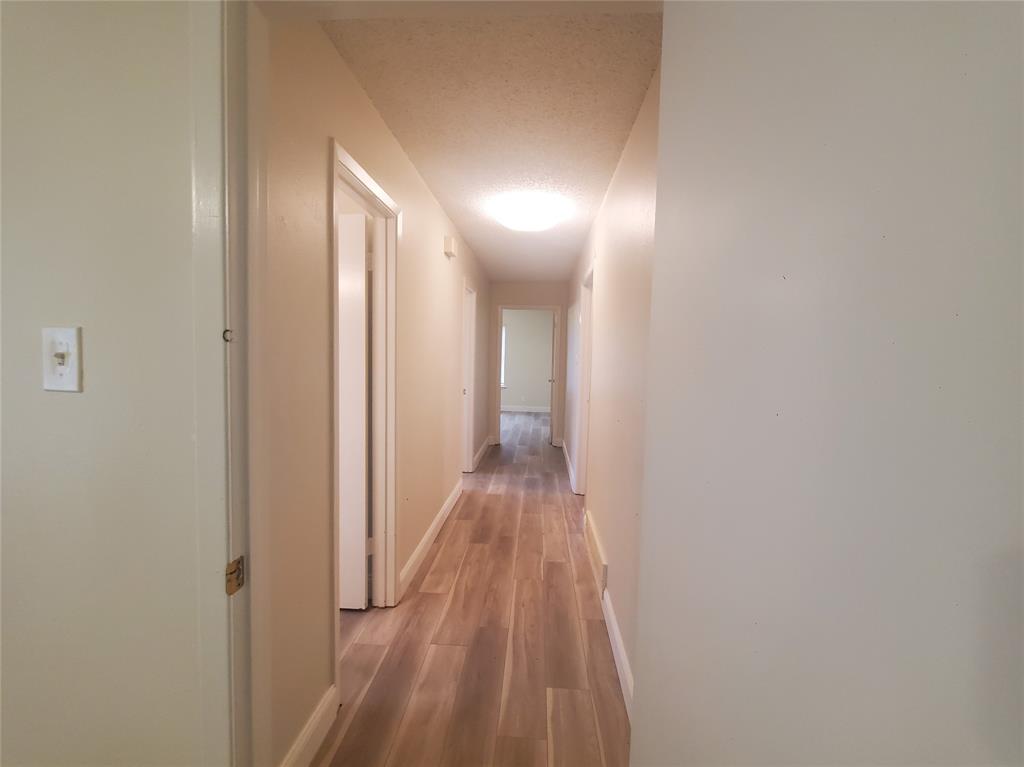 6605 Park Place Drive D Property Photo 6