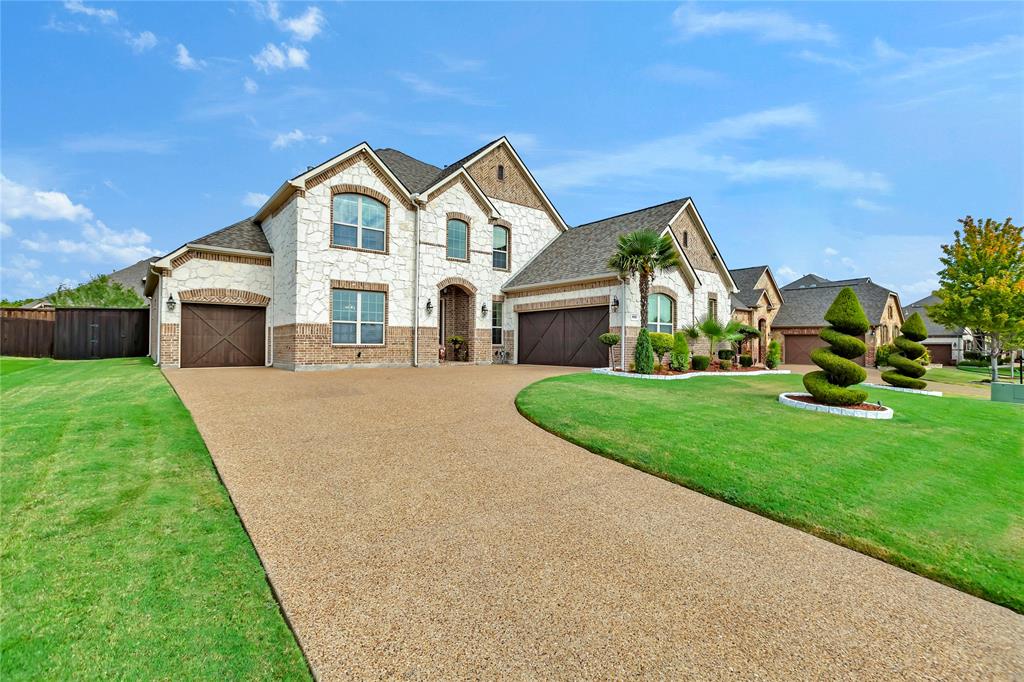9810 Clubhouse Circle Property Photo 1