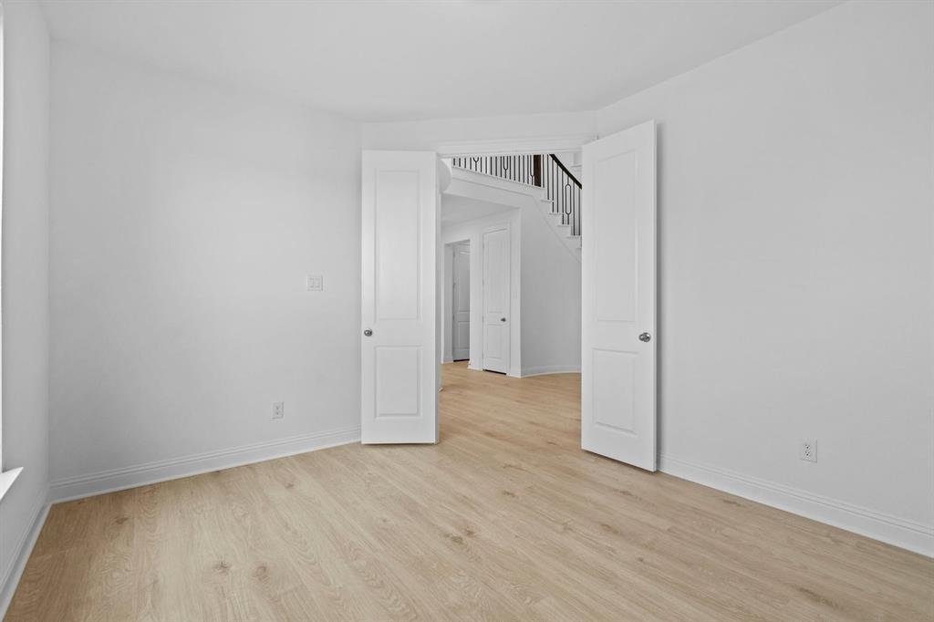 2821 Paddington Court Property Photo 21