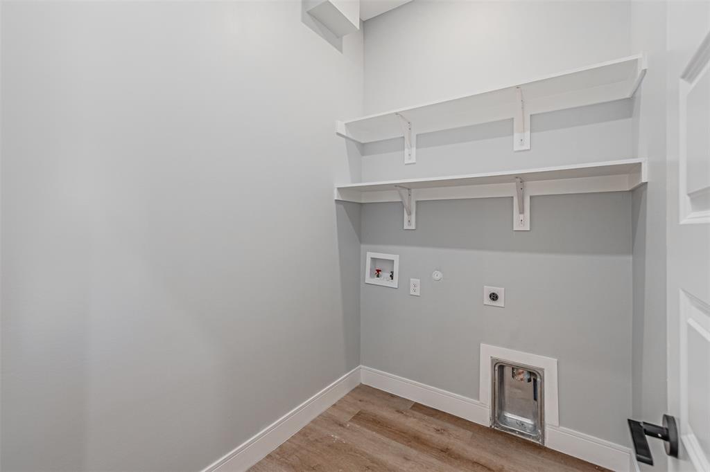 2376 Longhorn Street A,b,c,d Property Photo 10