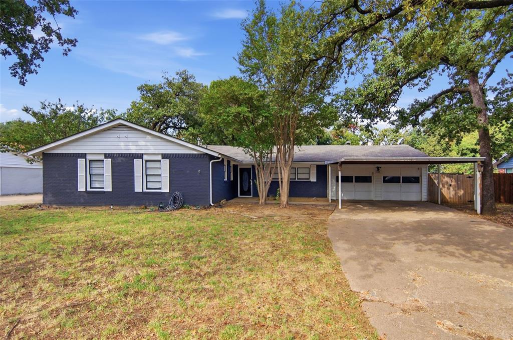 1704 Robin Road Property Photo 1