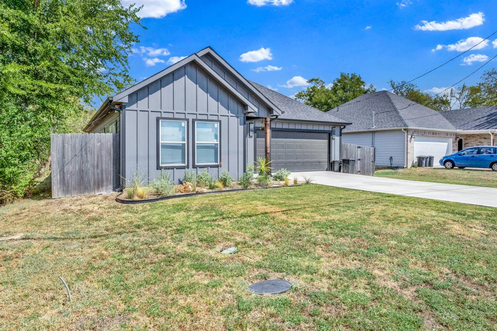 1024 Jackson Street Property Photo 2