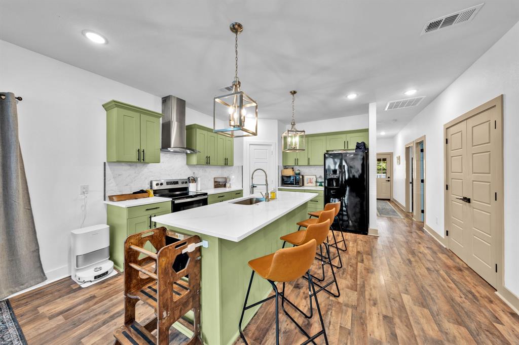 1024 Jackson Street Property Photo 6