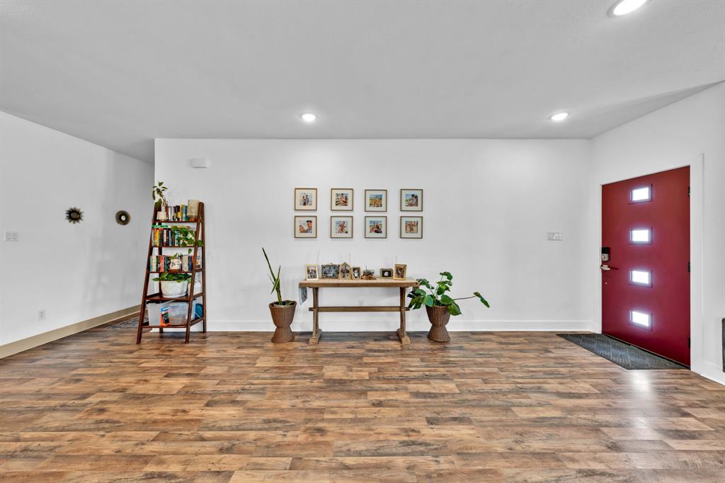 1024 Jackson Street Property Photo 11
