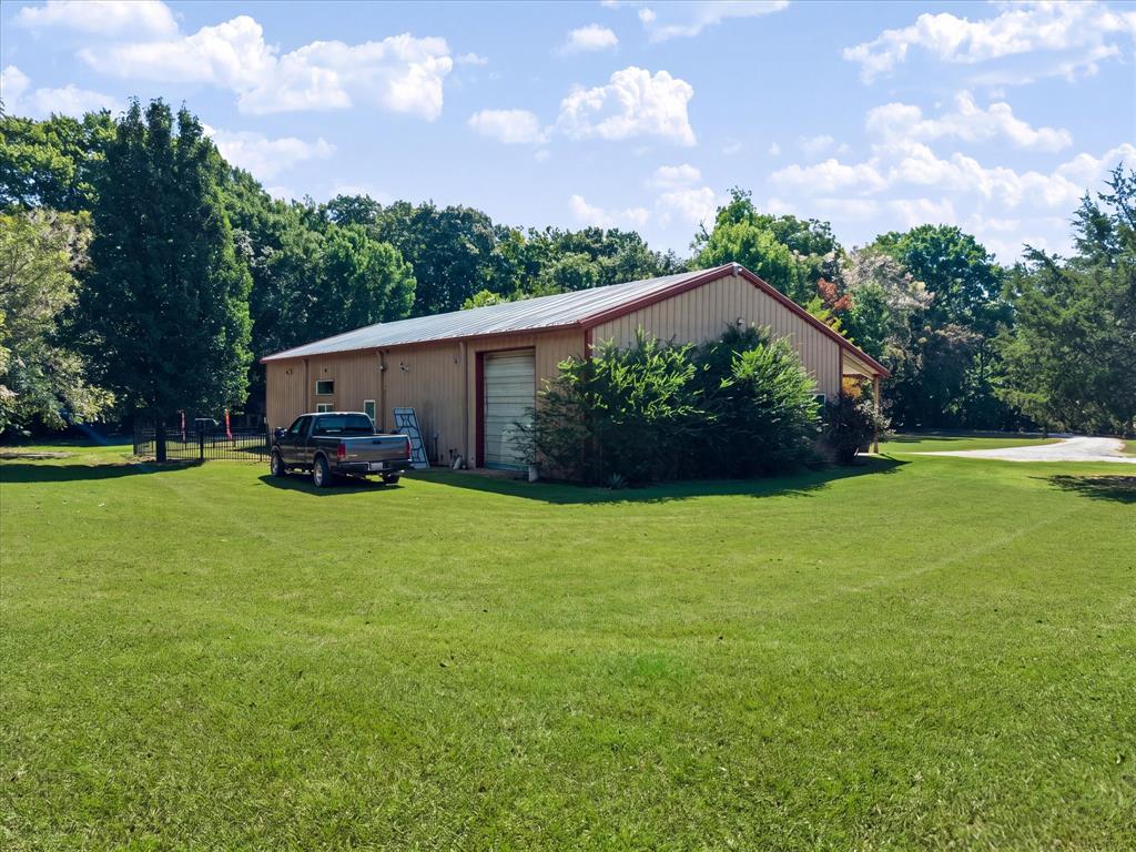 6747 County Road 424 Property Photo 21