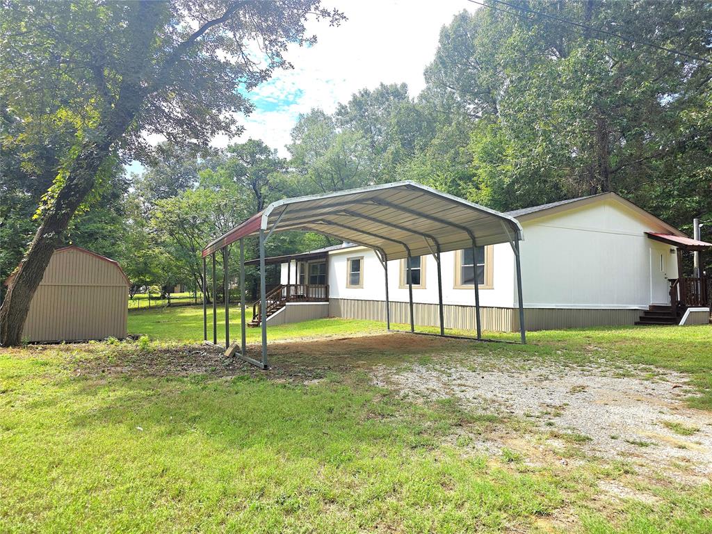 942 Balmorea Drive Property Photo 2