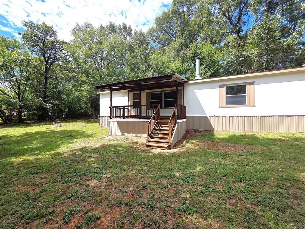942 Balmorea Drive Property Photo 4