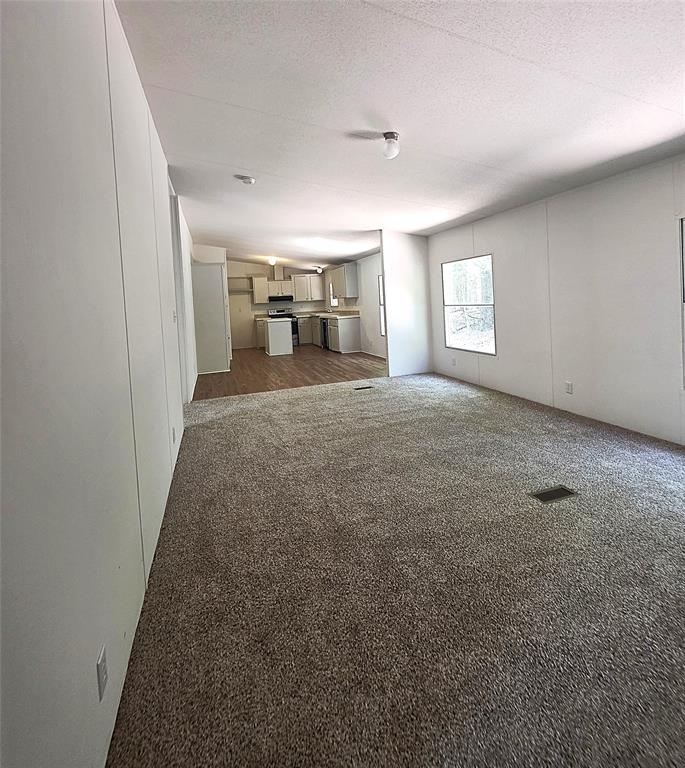 942 Balmorea Drive Property Photo 15