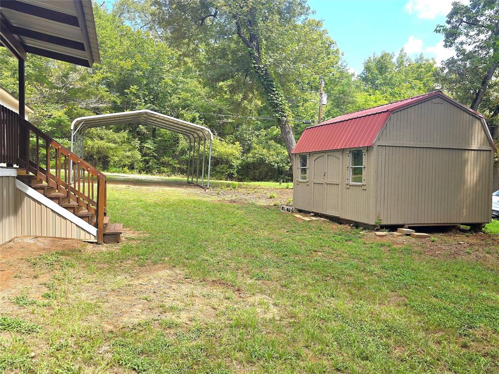 942 Balmorea Drive Property Photo 32
