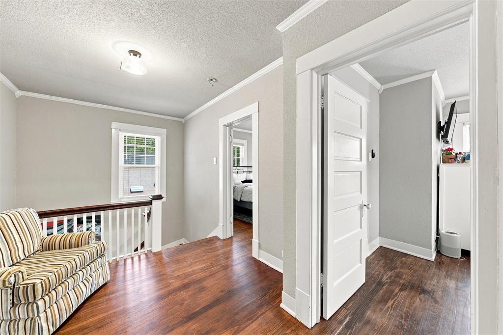 2716 Sanger Avenue Property Photo 20
