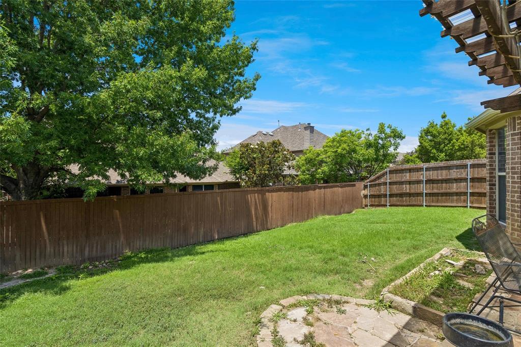 9721 Sam Bass Trail Property Photo 36