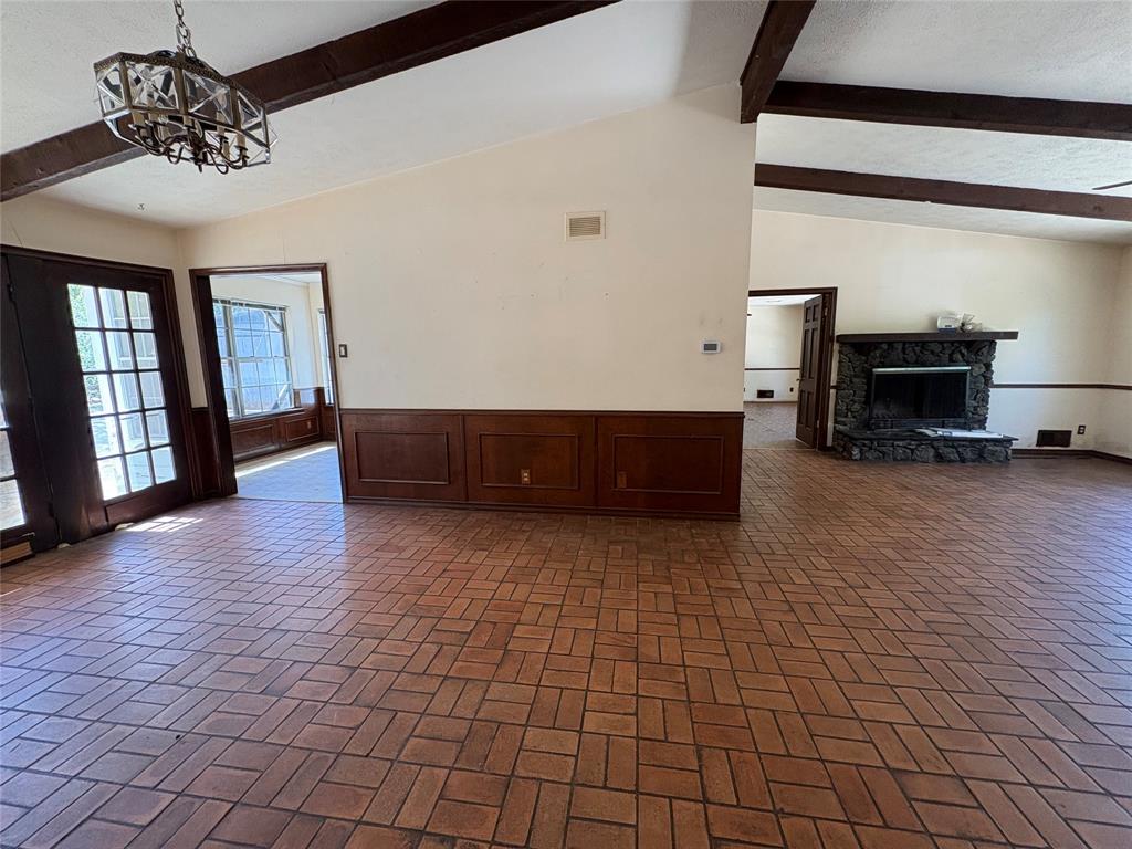 5454 Ranchero Lane Property Photo 6