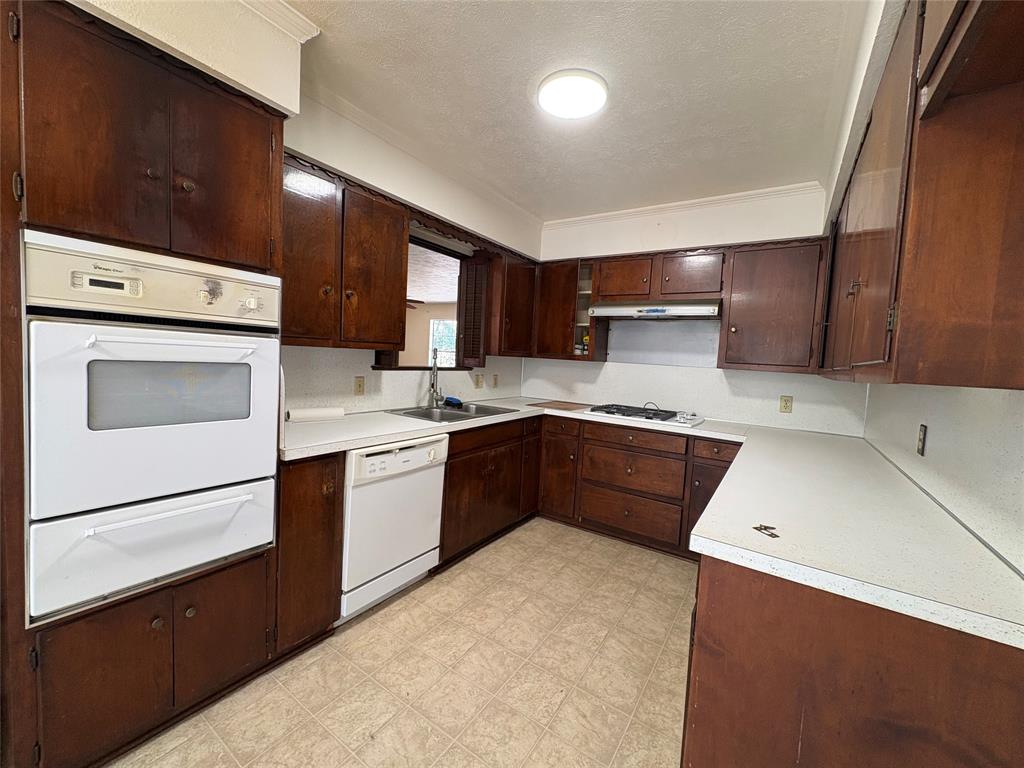 5454 Ranchero Lane Property Photo 10