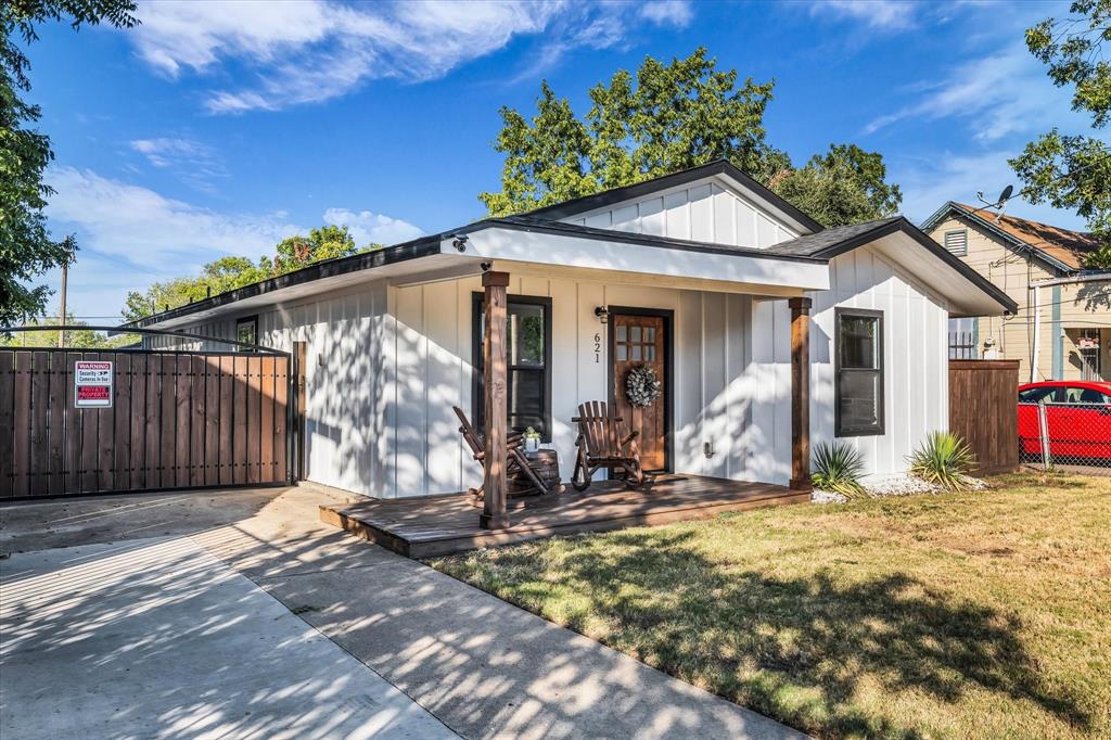 621 S 9th Street Property Photo 3