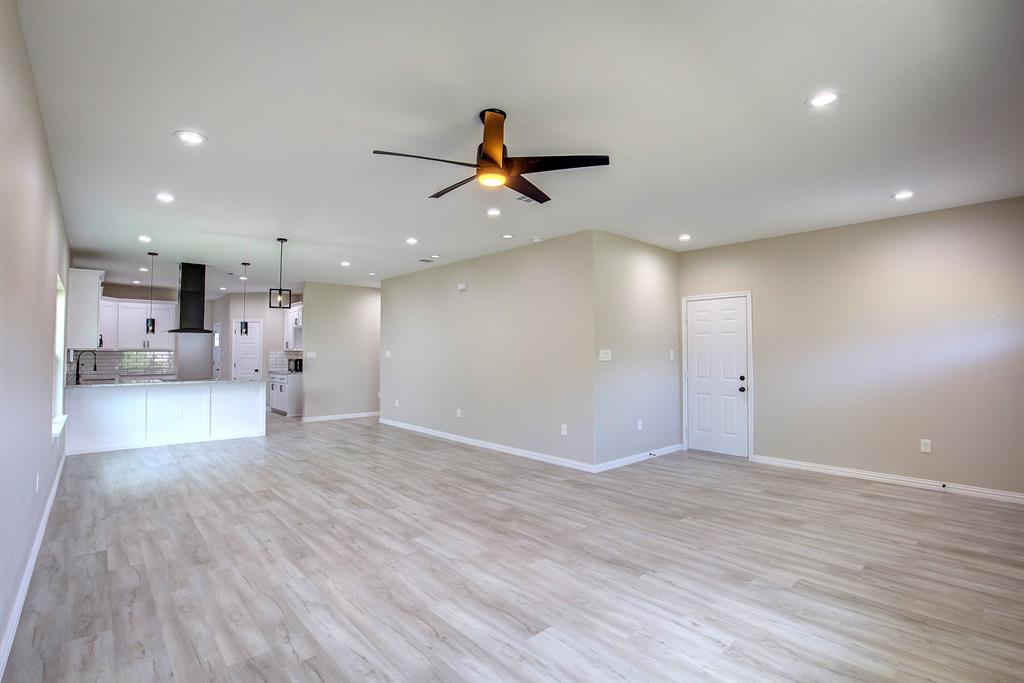 5116 Bonnell Avenue Property Photo 7