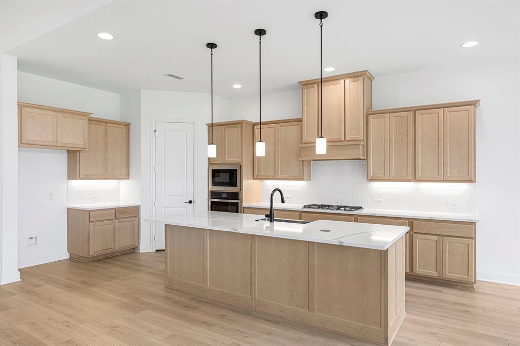 2019 Wickersham Road Property Photo 5