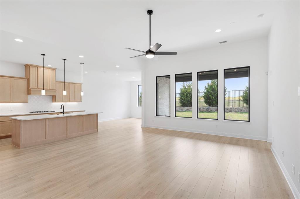 2019 Wickersham Road Property Photo 9