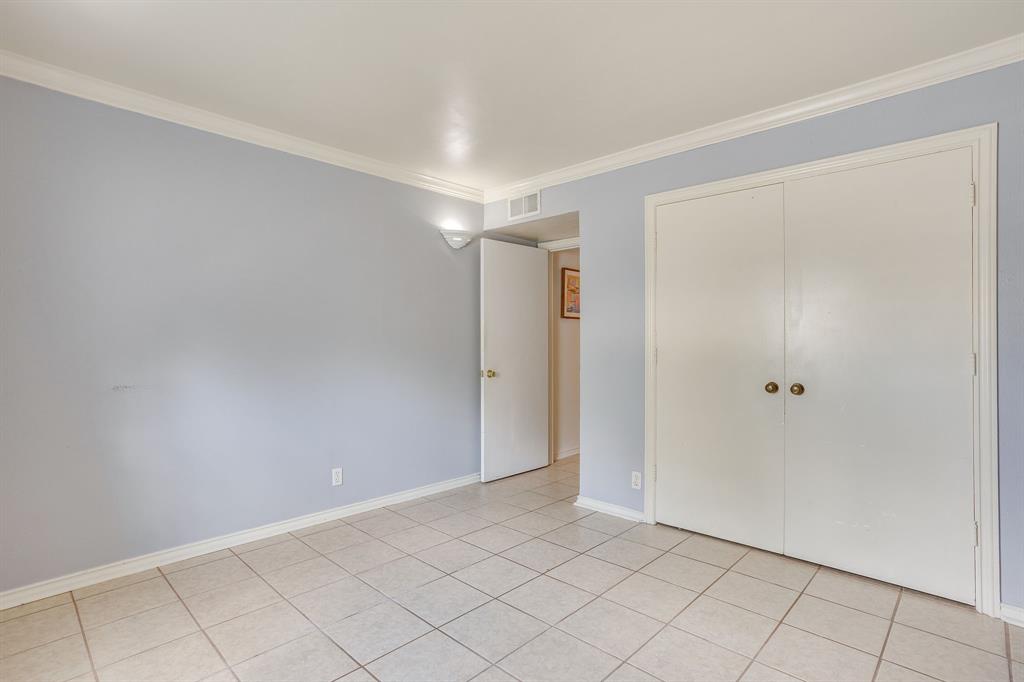 901 Roaring Springs Road Property Photo 19