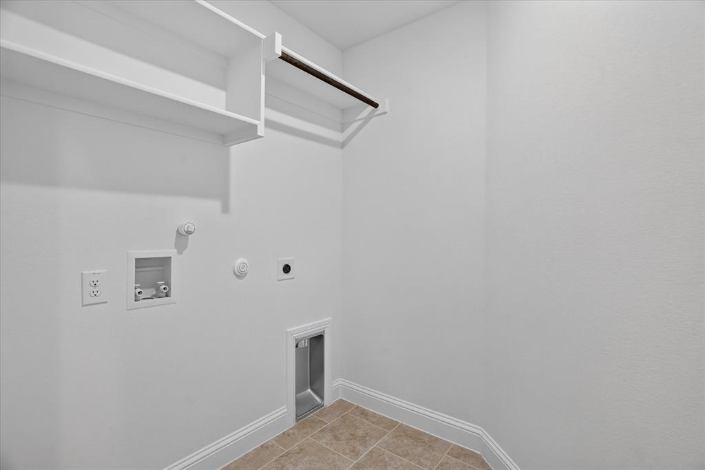 425 Rose Avenue Property Photo 16
