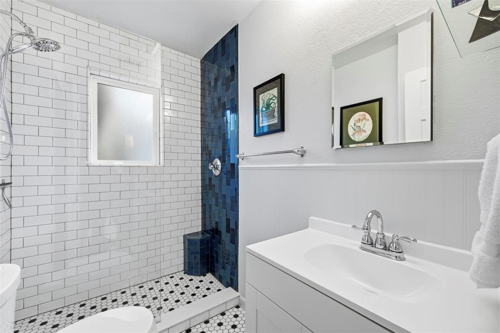 1715 Lansford Avenue Property Photo 22