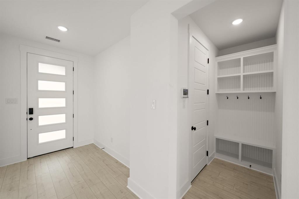 17217 Musial Court Property Photo 23