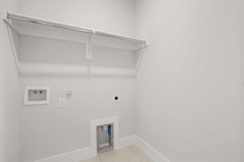 17217 Musial Court Property Photo 27