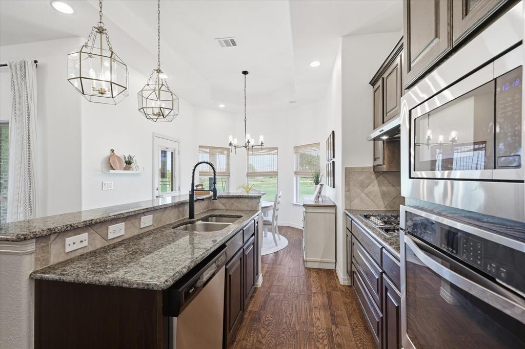 5560 Virginia Drive Property Photo 13