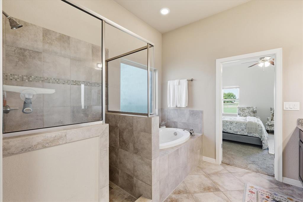 5560 Virginia Drive Property Photo 20
