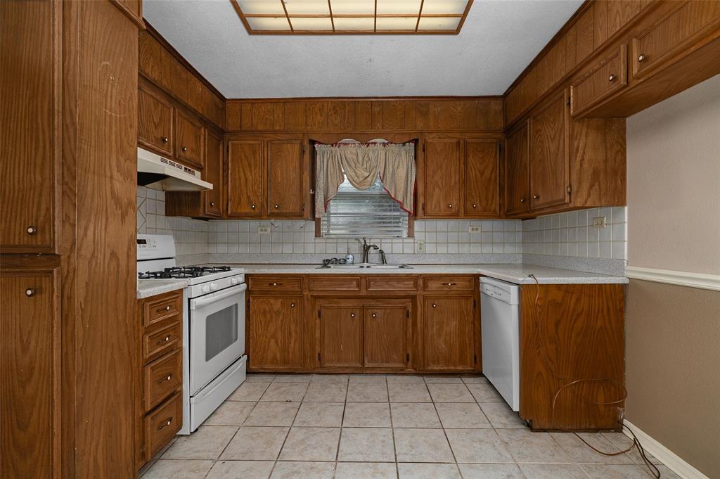 1912 Horton Avenue Property Photo 8