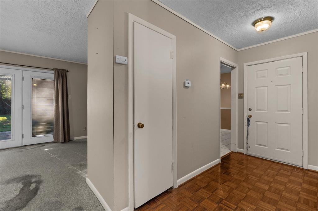 1912 Horton Avenue Property Photo 11