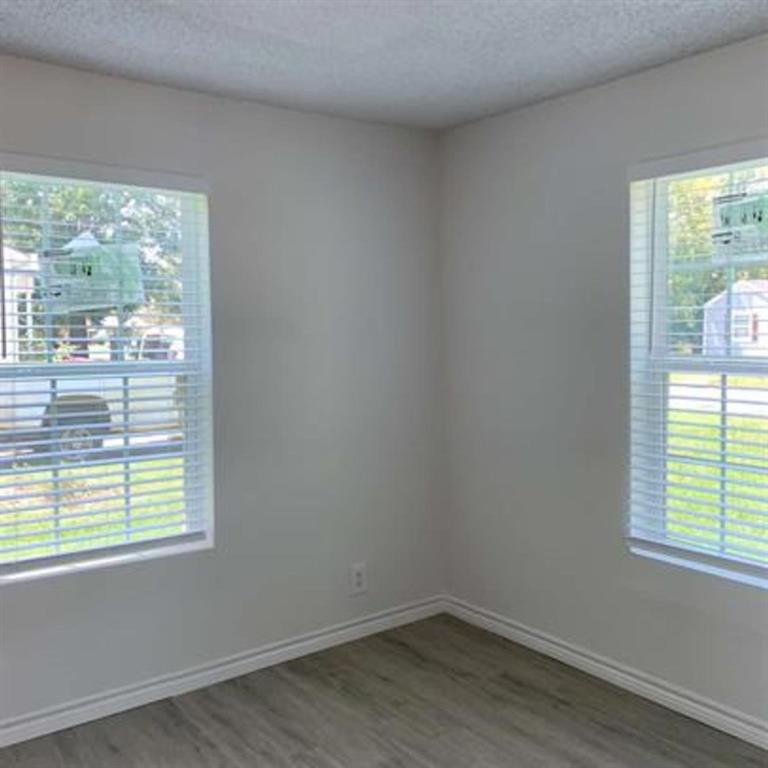 1916 Liberty Street Property Photo 5