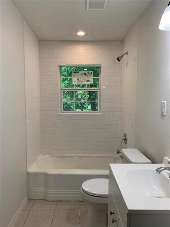 1916 Liberty Street Property Photo 6