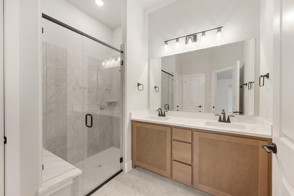 2344 Saint Andrews Way Property Photo 17