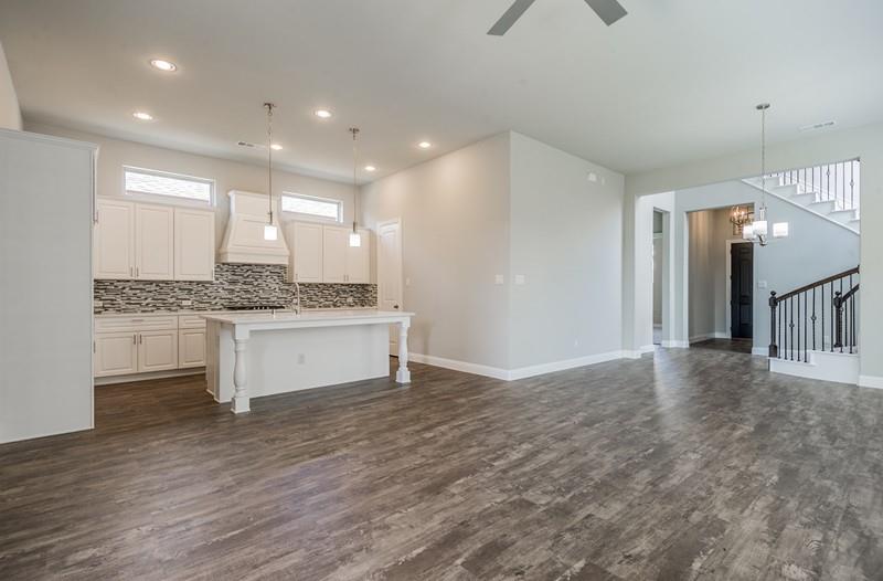 17565 Sequoia Drive Property Photo 12