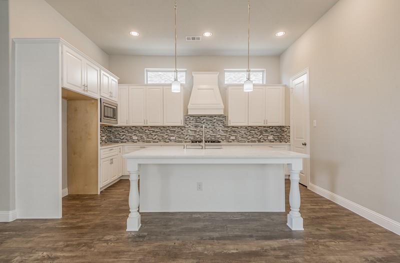 17565 Sequoia Drive Property Photo 13