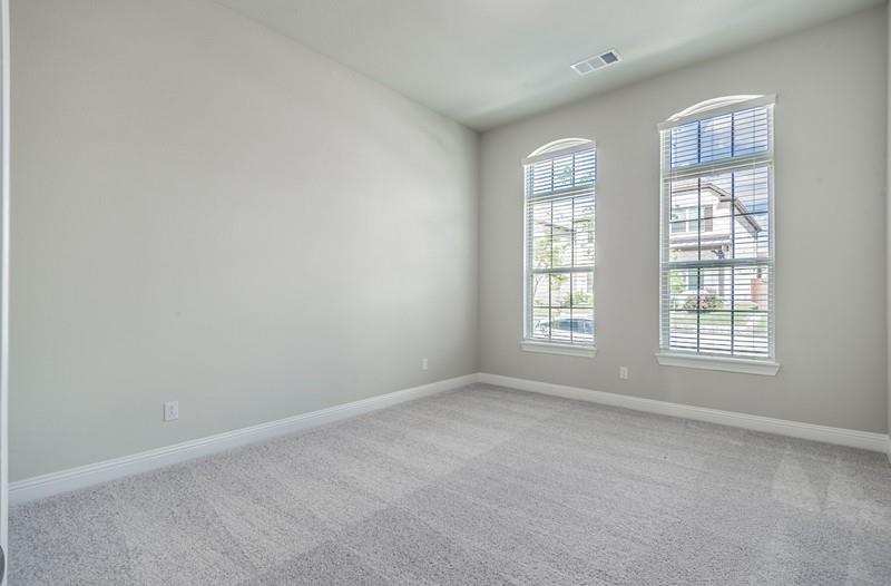 17565 Sequoia Drive Property Photo 21