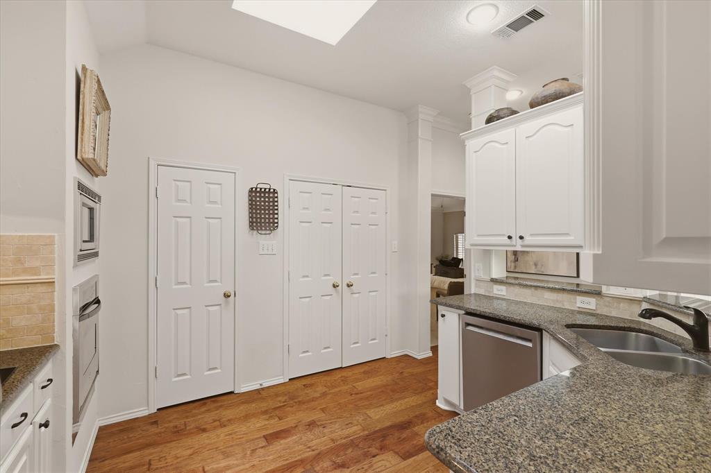 4900 Rockcreek Lane Property Photo 18