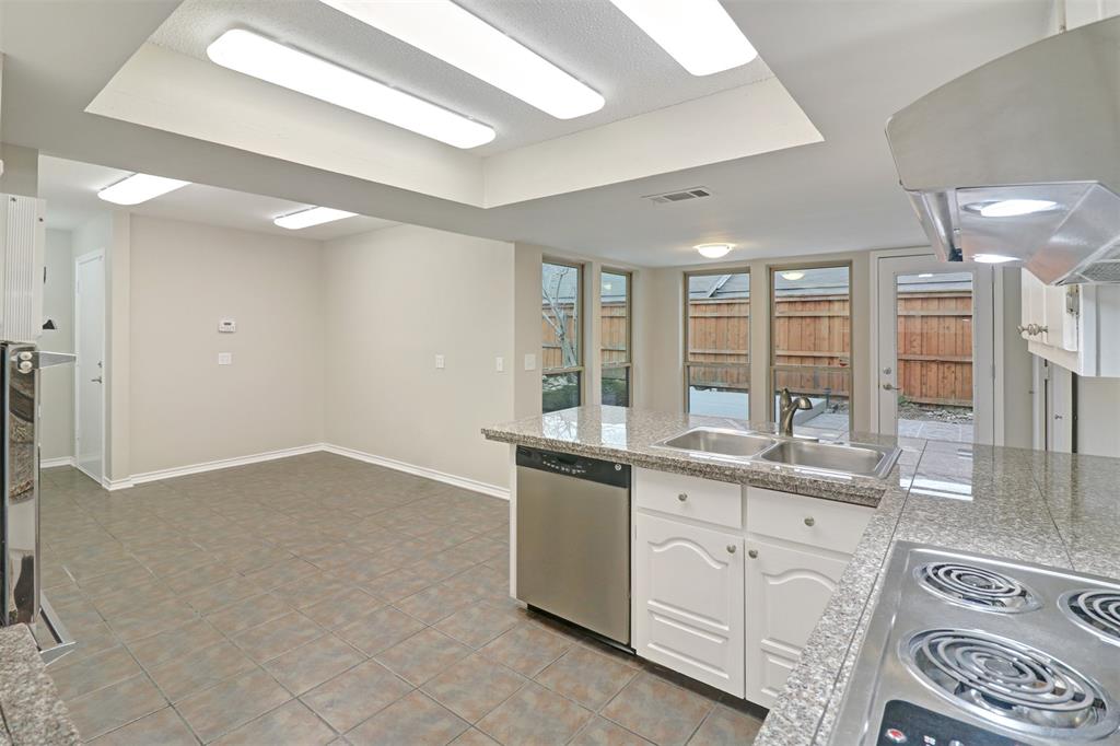 14824 Sopras Circle Property Photo 9