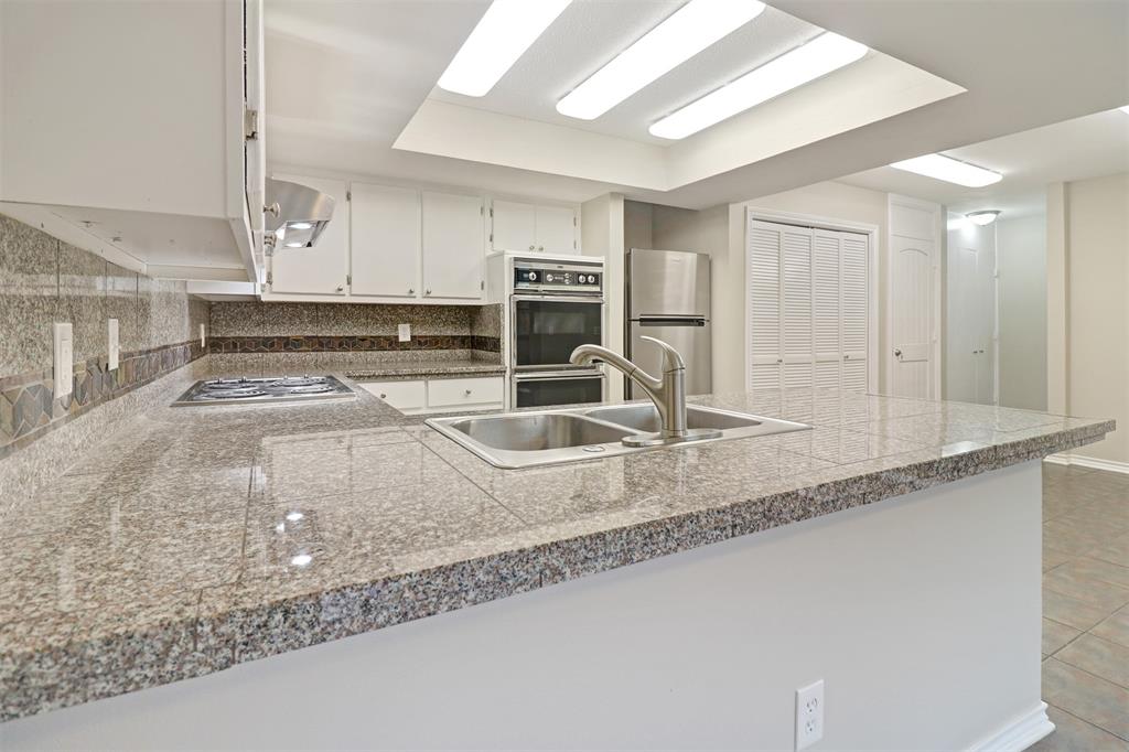 14824 Sopras Circle Property Photo 10