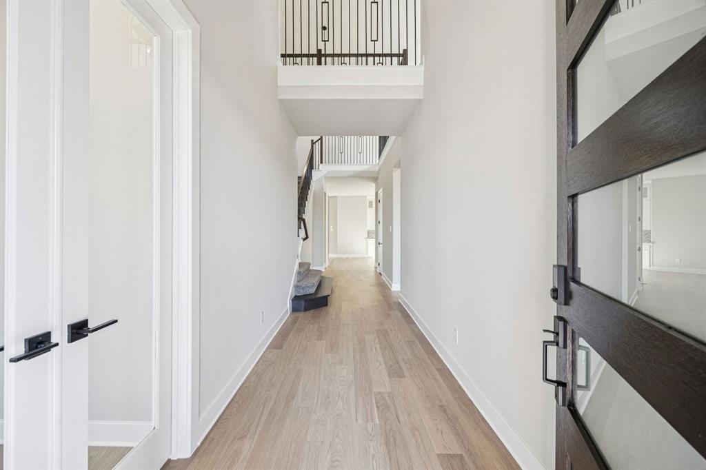 15713 Abelia Bloom Property Photo 4