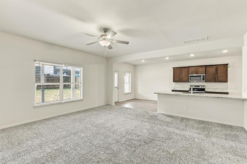 2031 Canterbury Drive Property Photo 10