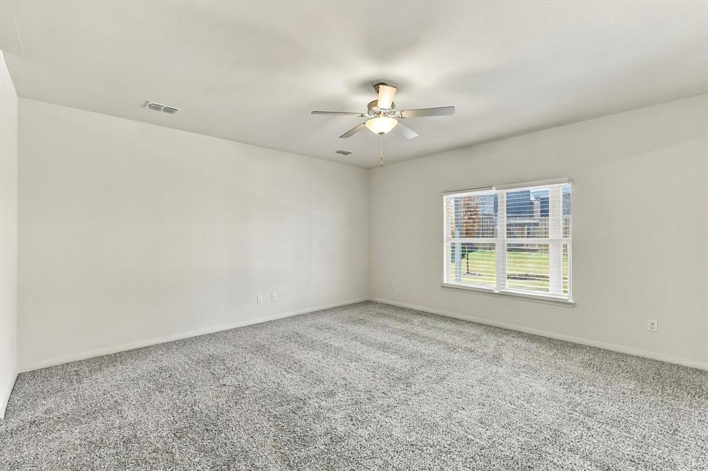 2031 Canterbury Drive Property Photo 12